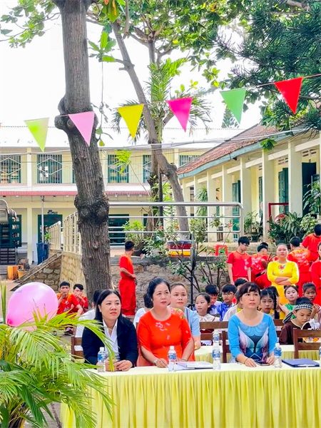 Hình ảnh tại trường16